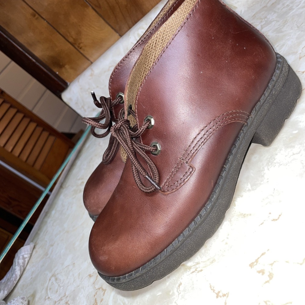 Genuine Sonoma Jean Company Brown Leather Round Toe Ankle Boots 8.5 Chunky Sole